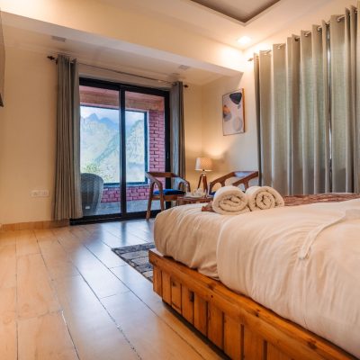 Premium room with balcony (4)