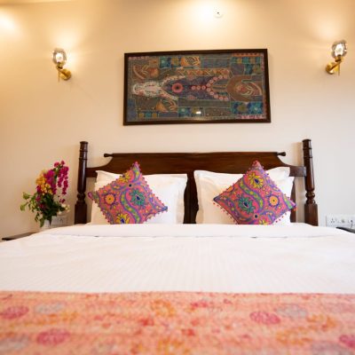 Rajbagh Deluxe Room (1)