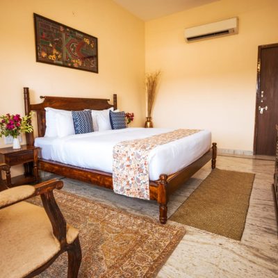 Rajbagh Deluxe Room (4)